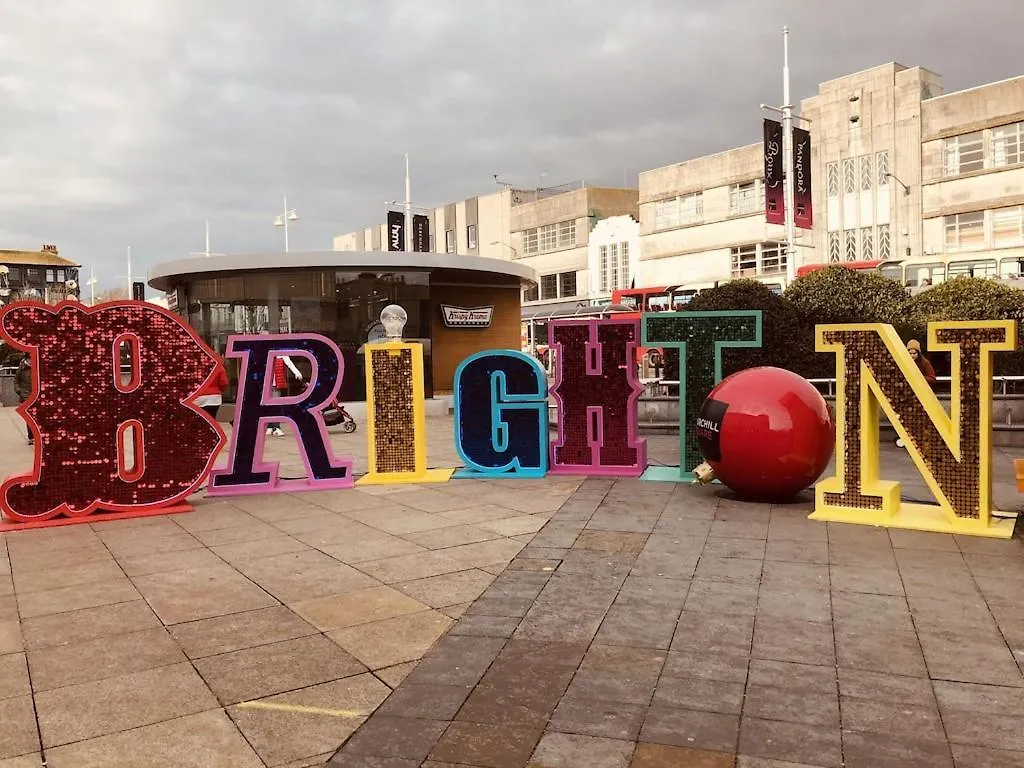 アパート Central Brighton Flat, 3 Bedrooms, Sleeps 6, Close To Shops And Beach